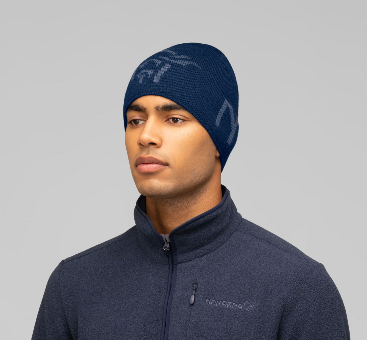 mid merinoUll logo Beanie